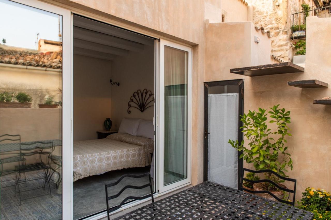 Bed and Breakfast Sanbartolomeo Casa & Putia Scicli Exterior foto